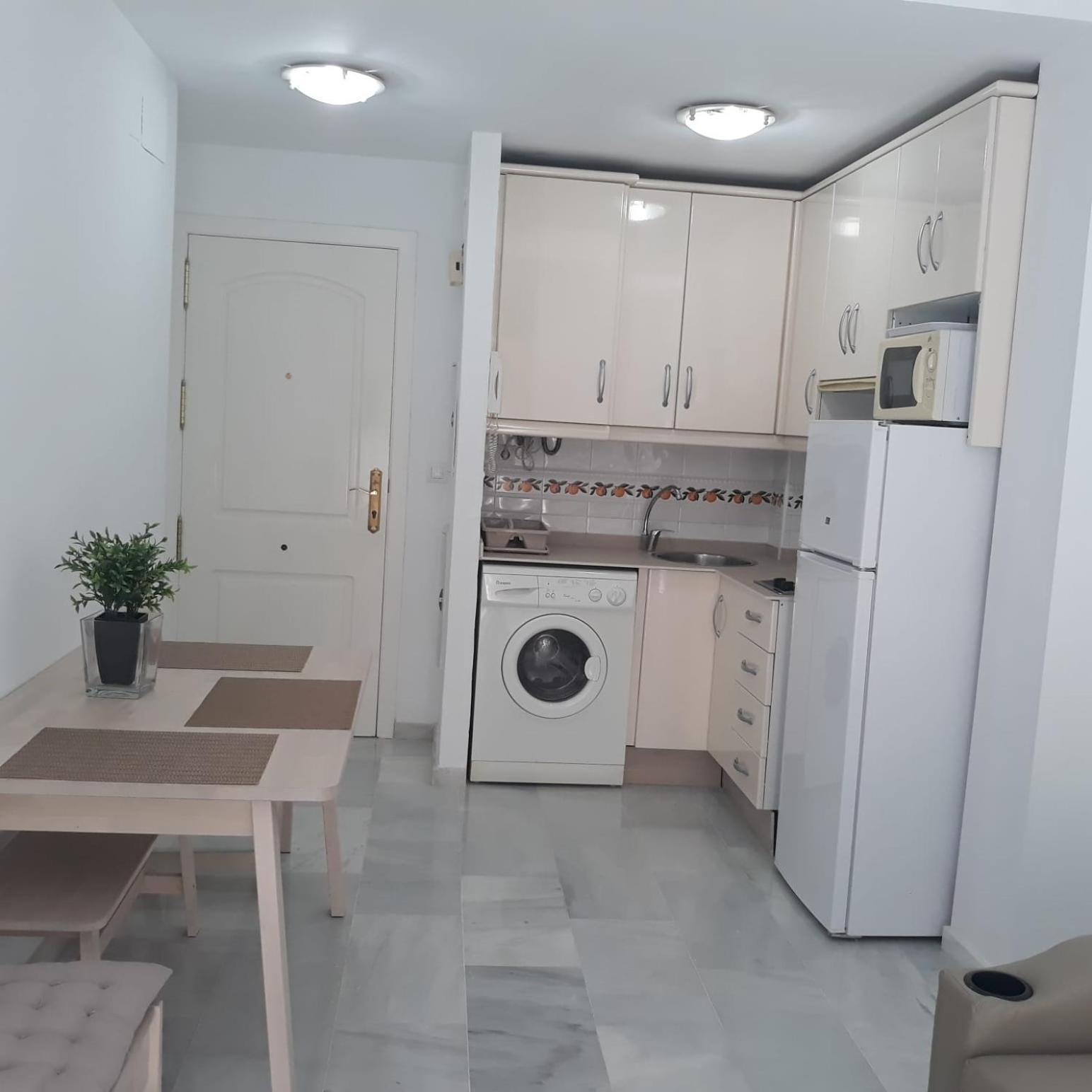Lope De Vega- Fuengirola Apartamento Exterior foto